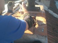 příprava, vrtání pro kotvu | Kotvení nerezového nástavce komína - Brno